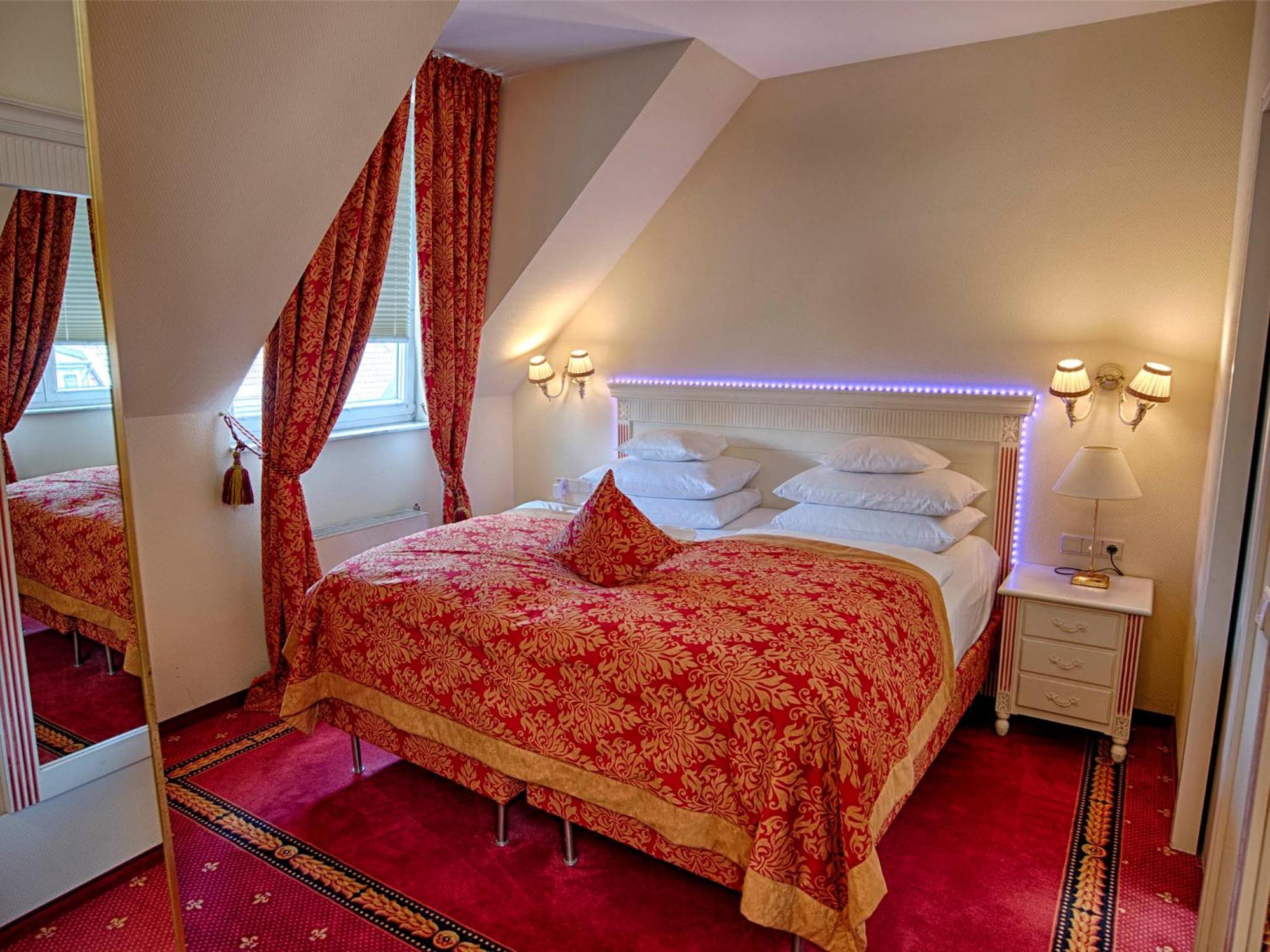 Hotel Augusta Am Kurfuerstendamm — Photos 1